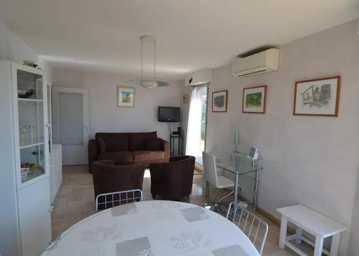 Apartment Helianthe - Superbe Avec Terrasse Vue Et Chateau Au Port De *